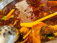 -肖肖酸萝卜鱼火锅(总店)