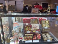 -布歌东京(金融街购物中心店)