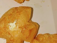 香草冰淇淋泡芙-老香港祖味世家蛋糕(平海路店)