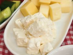 -MADO冰淇淋咖啡馆(淘金店)