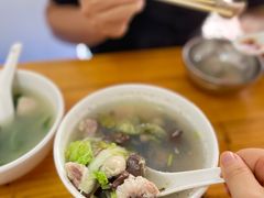 猪肉猪血鲜蚝汤-潮味肠粉(猷巷店)