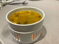 蟹粉桃胶花胶羹-新光酒家·河豚·海鲜·蟹料理(浦东店)