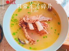-爱的果实月嫂育婴师(世纪东方店)