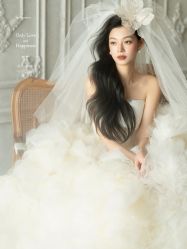 -雪中彩影婚纱摄影·微光艺术中心