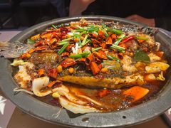 -鸣记脆皮烤鱼·海鲜烤鱼(三八广场店)