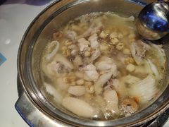 -三个椰子·现砍椰子鸡(金源CBD店)