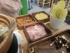 -菌小白·野生菌火锅(时尚天河店)