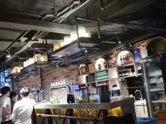 -麦凯伦烧烤·精酿超级工厂店(金桥总店)