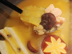 红颜花胶鸡锅-湊湊火锅·茶憩(杭州湖滨银泰in77店)