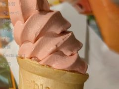 红豆双皮奶风味圆筒-麦当劳(豫园店)