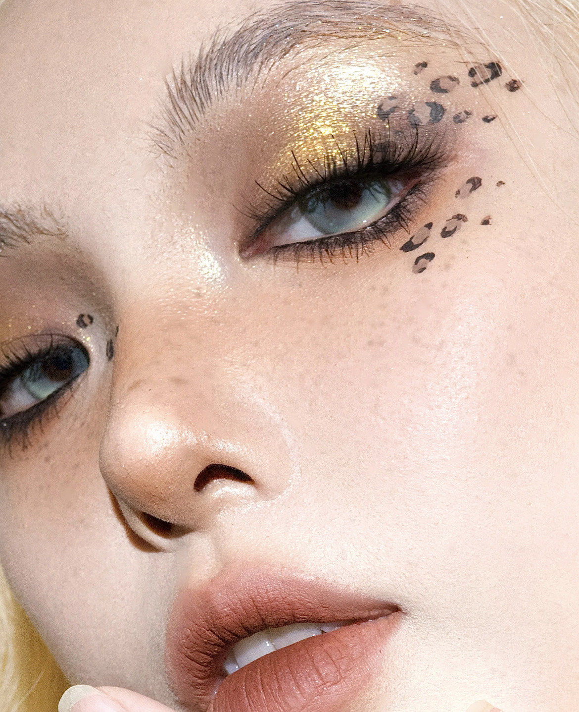 秋冬豹纹彩绘妆