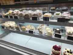 面包甜点陈列柜-佩家私房烘焙(宝龙店)