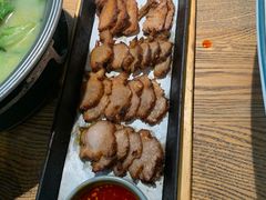 -蜜桃餐厅·伴山(湖滨商业街店)