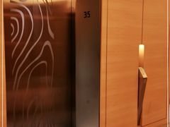 -重庆解放碑威斯汀酒店