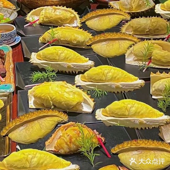 牛十三·桂烤肉自助餐厅