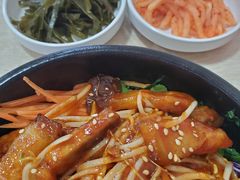 五花肉石锅拌饭-拌来拌去石鍋拌飯(文鼎店)