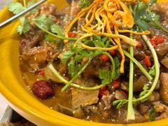 -霄汉牛三鲜湖北砂锅菜(万松园2店)