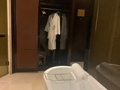 -三亚湾海居铂尔曼度假酒店