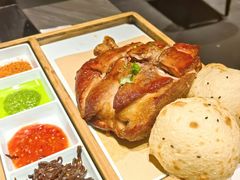 碳烤肘子套饼-紫泥369粗粮季(四牌楼店)