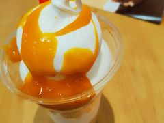 豪华杯芒果谷物巴菲-DQ·蛋糕·冰淇淋(科华王府井店)