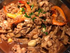 牛蛙煲-胖哥俩肉蟹煲(湖滨银泰in77店)