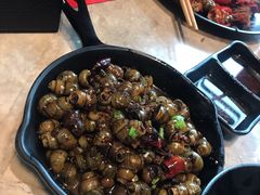 -沪小胖小龙虾(淮海中路旗舰店)