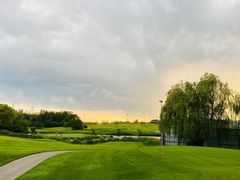 -万柳高尔夫俱乐部