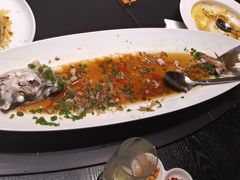 -忆江南·临江鱼馆