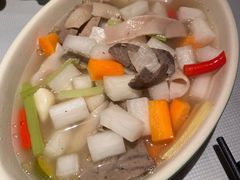 酸汤羊杂-闻见中国海南菜(K11店)
