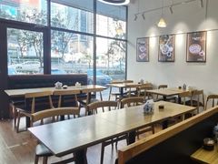 -陇上全荟兰州传统牛肉面(延吉路店)