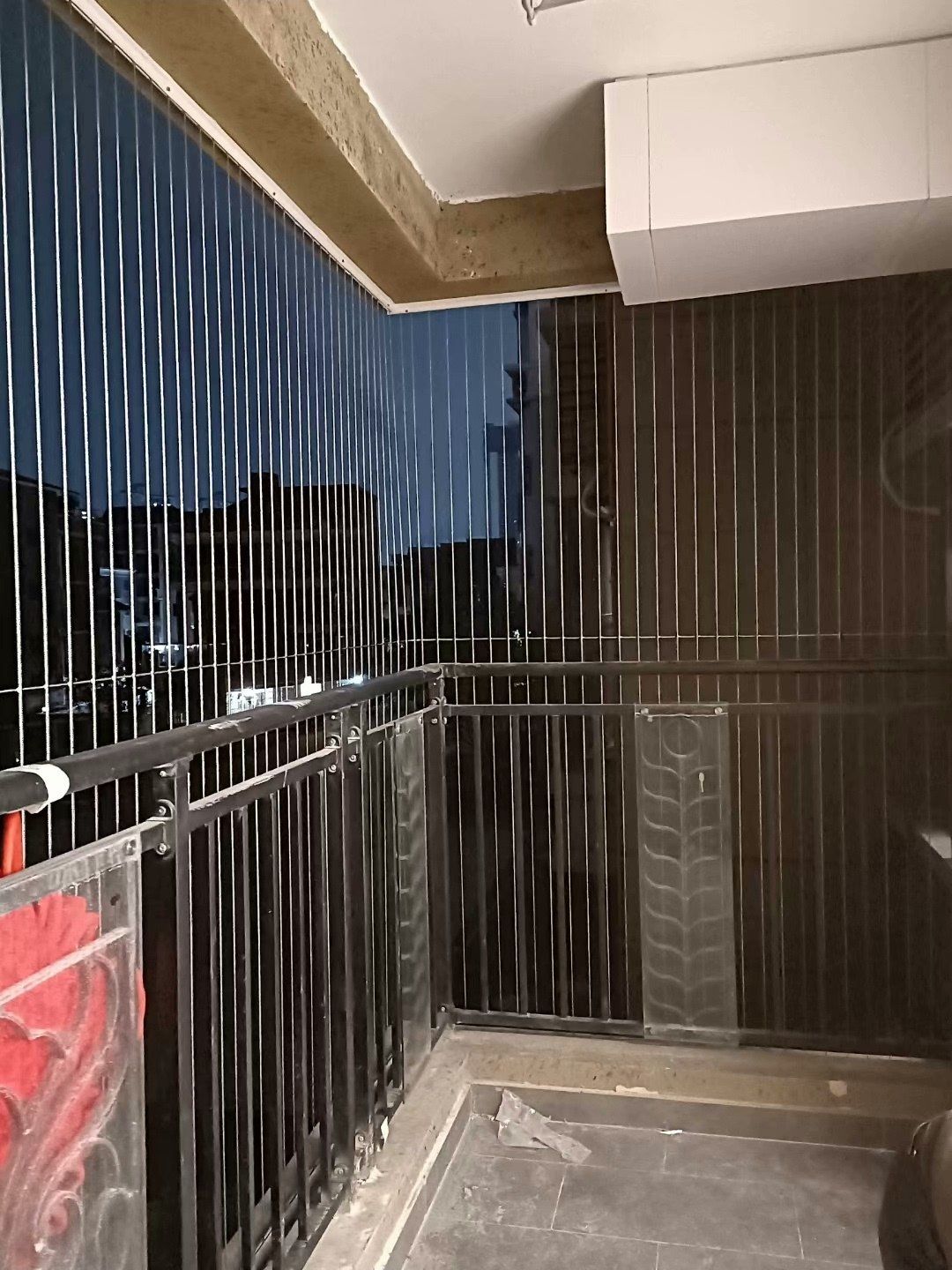 全新的儿童隐形防护网,防猫钢丝网,你值得信赖的防护栏!