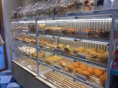 -85度C(生甜甜圈研究工坊·上海局门店)