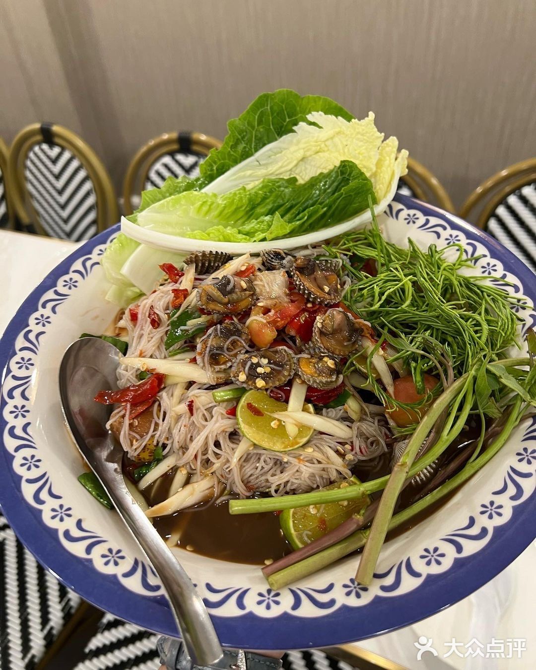 不得不说！泰菜这股酸辣爽！是真开胃