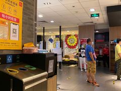 -麦当劳(欢乐谷店)