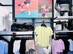 -UNDER ARMOUR(八达岭奥莱店)