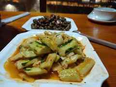 -临江餐馆二楼美食部落