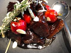 招牌红烧牛小排-江南雅厨(李公堤店)