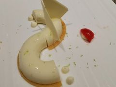 荔枝慕斯-香樟花园法式铁板烧(恒隆广场店)