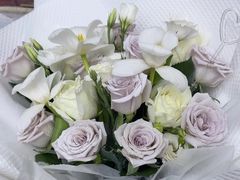 -亭亭鲜花店(中山北路店)