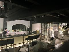 -穹六人间 people 6(岳阳路店)