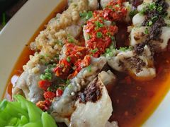 -巴陵全鱼席(湖南老字号汴河街店 )