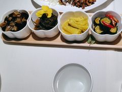 -鸭王烤鸭店(三里河店)