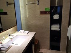 -深圳福青龙华天假日酒店