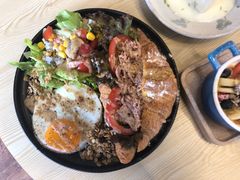 芝士吞拿鱼牛角包-251#coffee roasters(沿河东路店)