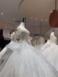 -PAI婚纱礼服设计馆【大牌租赁/高级定制】