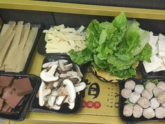 -曹丞相·地锅鸡·地锅鱼(武林店)