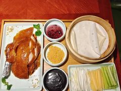 -荣公馆鱼头泡饭(巢湖万达店)