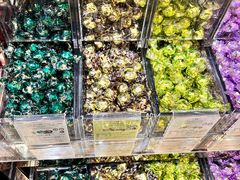 -VENCHI 闻绮(北京国贸商城店)