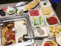 -海底捞火锅(海宁路店)