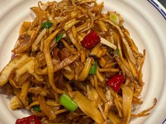 -大食代美食广场(上海中心店)